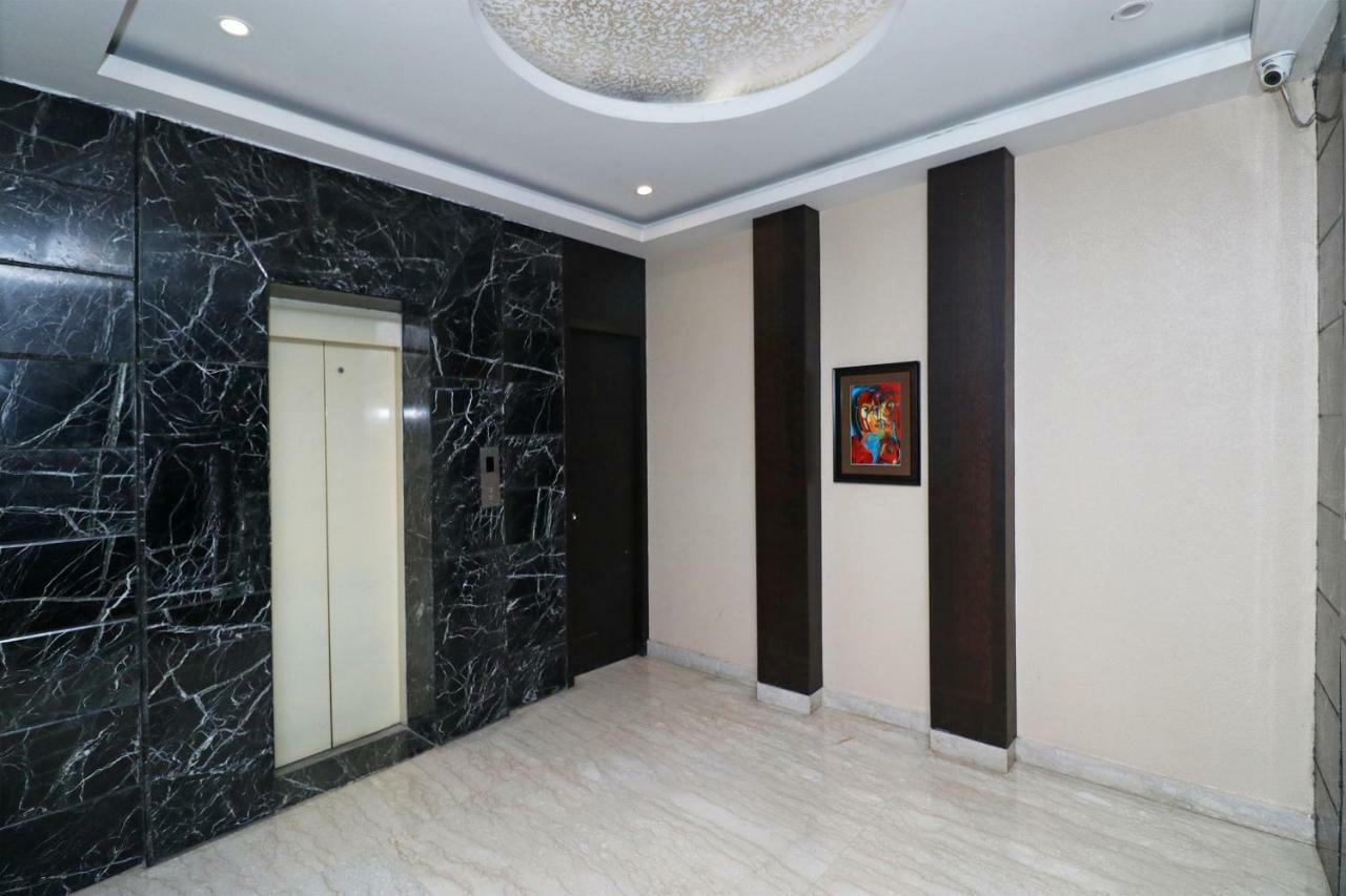 Oyo 5843 Hotel Yash Inn Mirzāpur Esterno foto