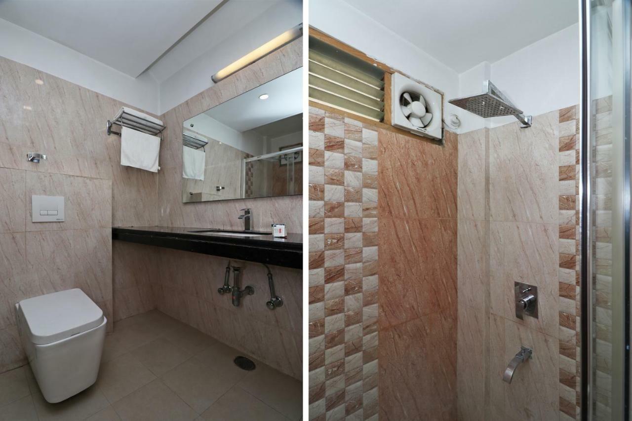 Oyo 5843 Hotel Yash Inn Mirzāpur Esterno foto
